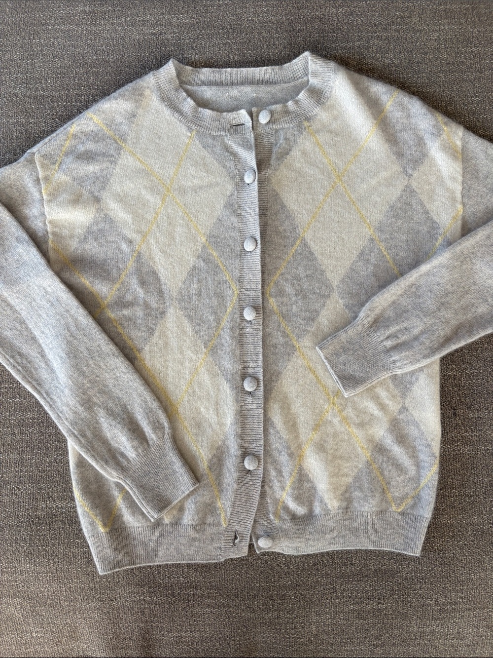 CASHMERE Argyle Button Cardigan Sweater Neiman Marcus ? EUC Sz M